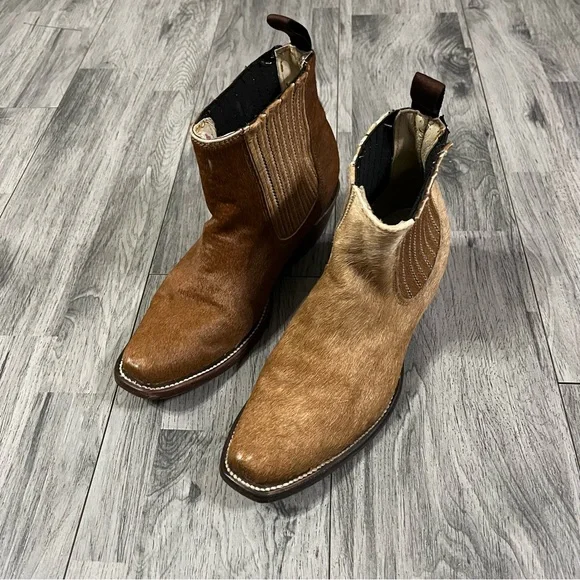 Brown Hair On ankle boots - Picture 4 of 11